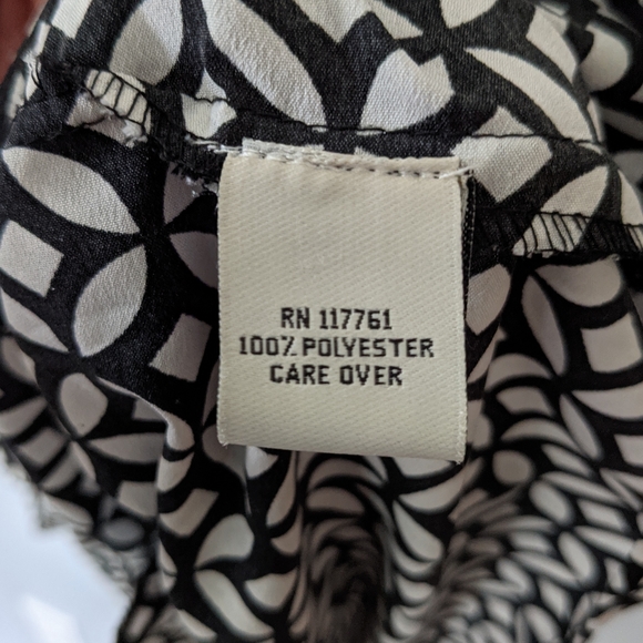 Speed Control Black and White Geometric Dress Med - Picture 7 of 10